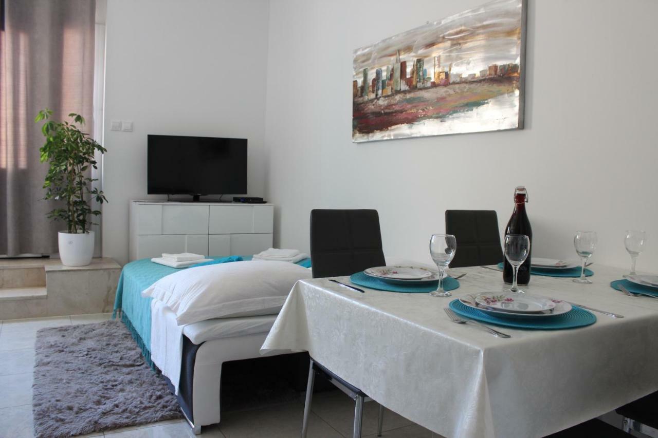 Apartment Emma Kaštela Exteriör bild