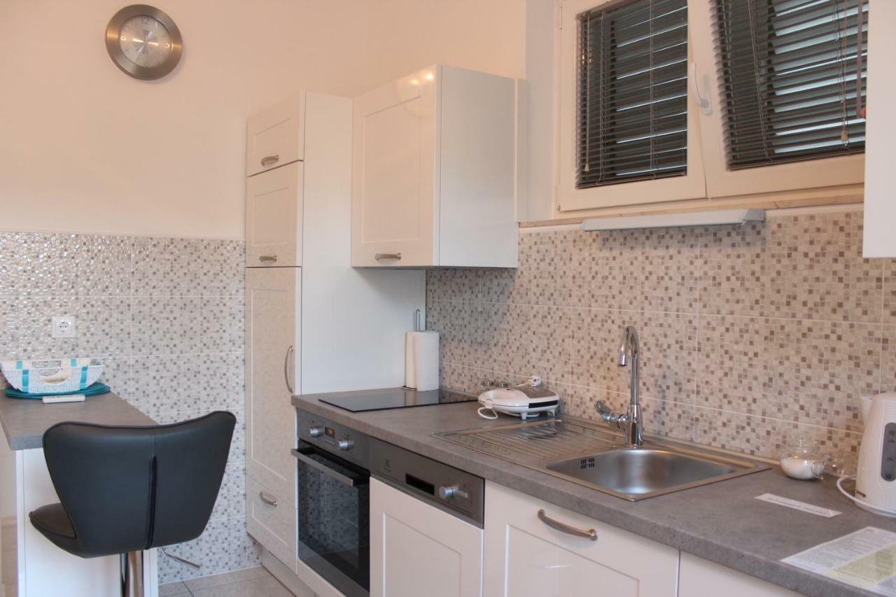 Apartment Emma Kaštela Exteriör bild